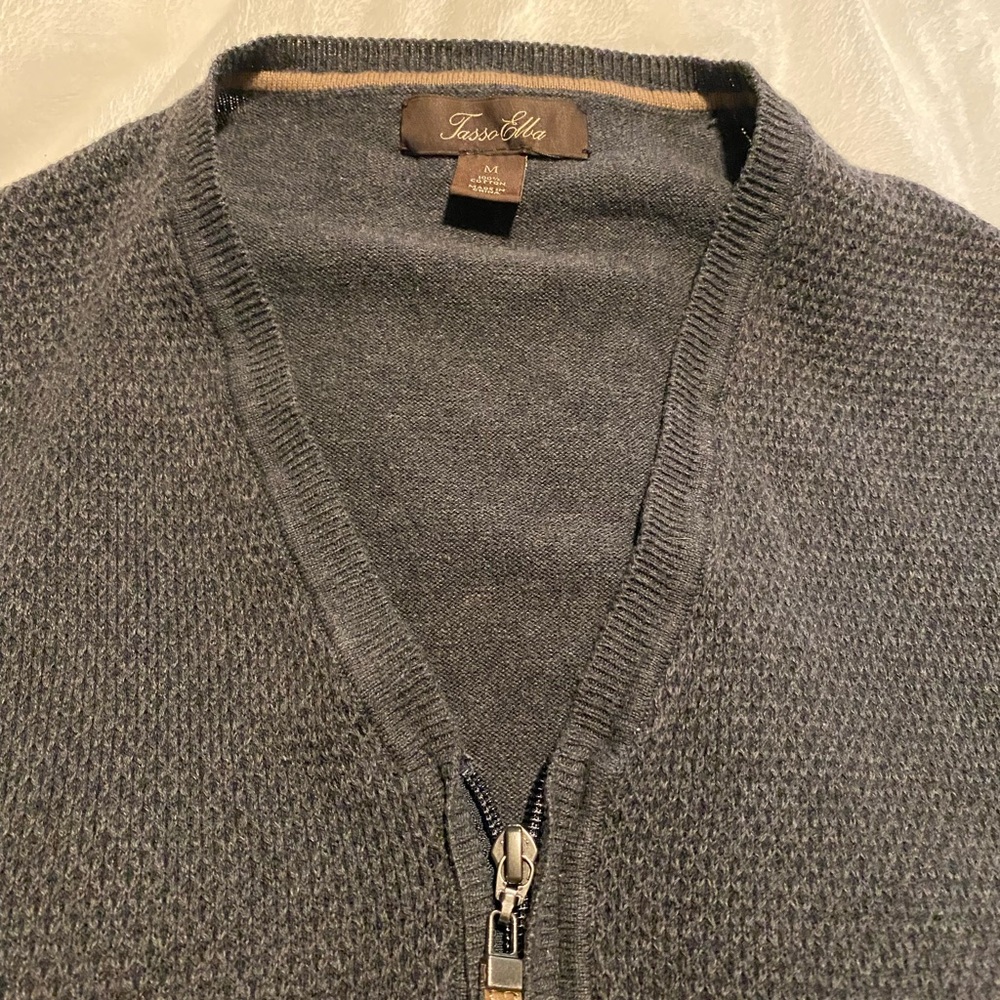 Tasso Elba sweater vest with zipper and pockets